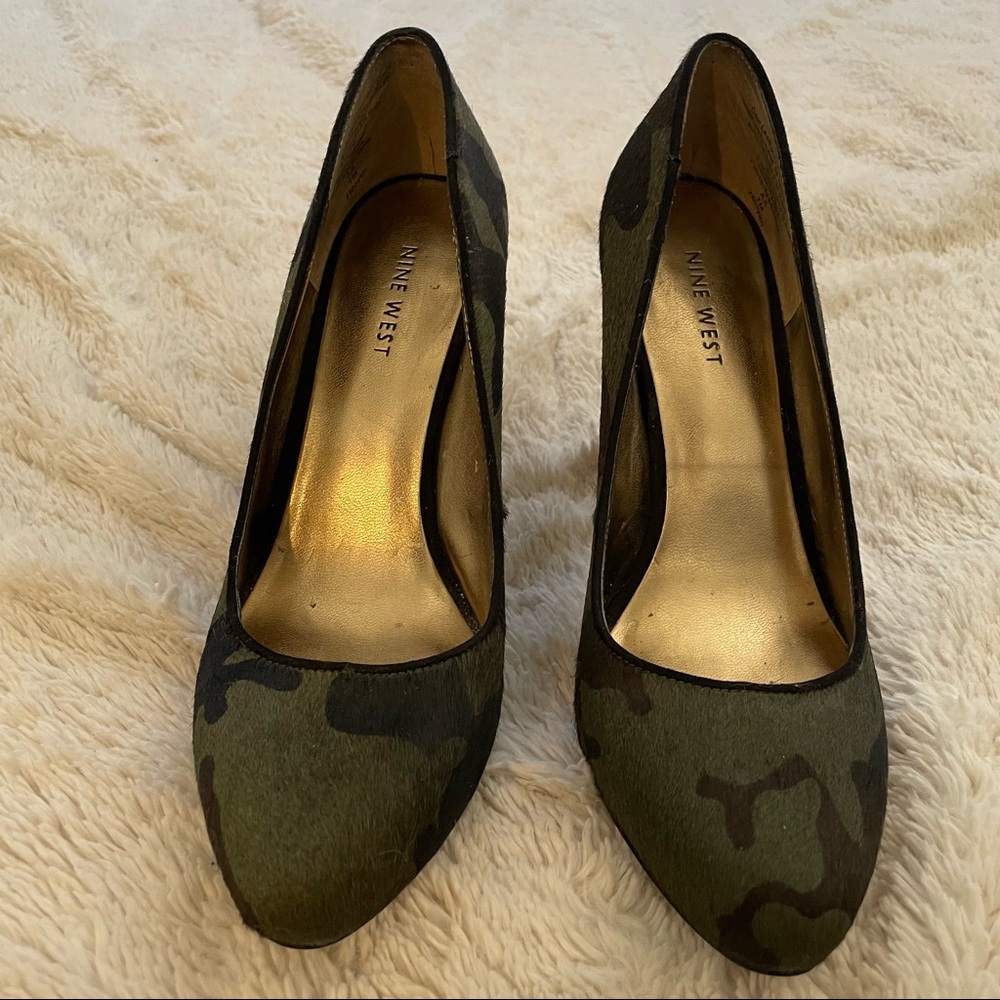 Nine West Camo Heels size 7